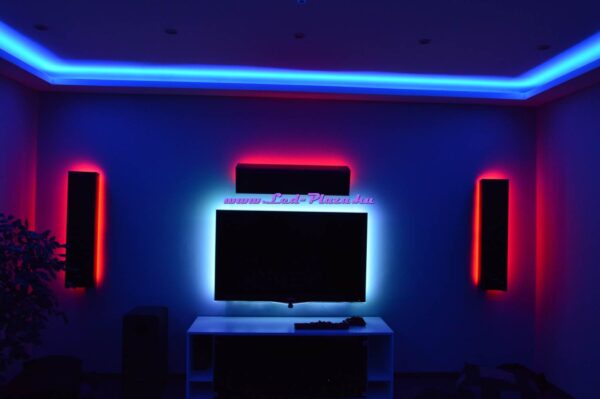 RGB LED SZALAG