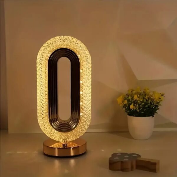 LED crystal lamp, Ovális alakú, 3 világítási mód, állítható erősségű, USB-C töltés